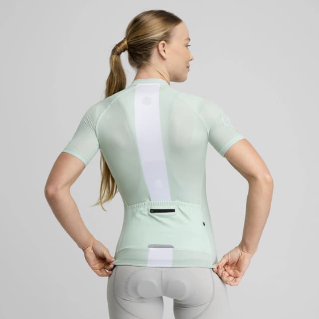 Detalle 2 de Siroko M3 Maillot mujer ultraligero 80% poliéster