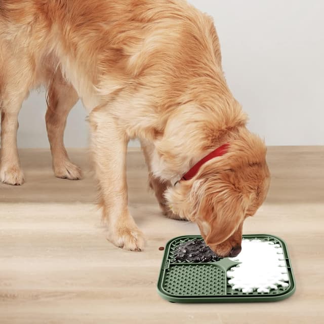 Detalle 2 de Coomazy Leckmatte für Hunde (2er Set) mit Silikonspatel und Bürste – Slow Feeder Leckmatte zur Fellpflege & Beruhigung