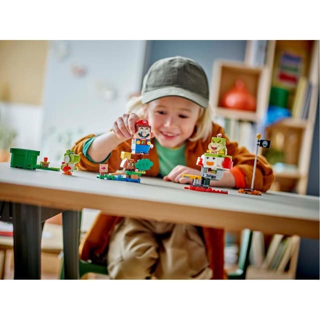 Detalle 1 de Lego Super Mario Aventuras interactivas con Lego Mario