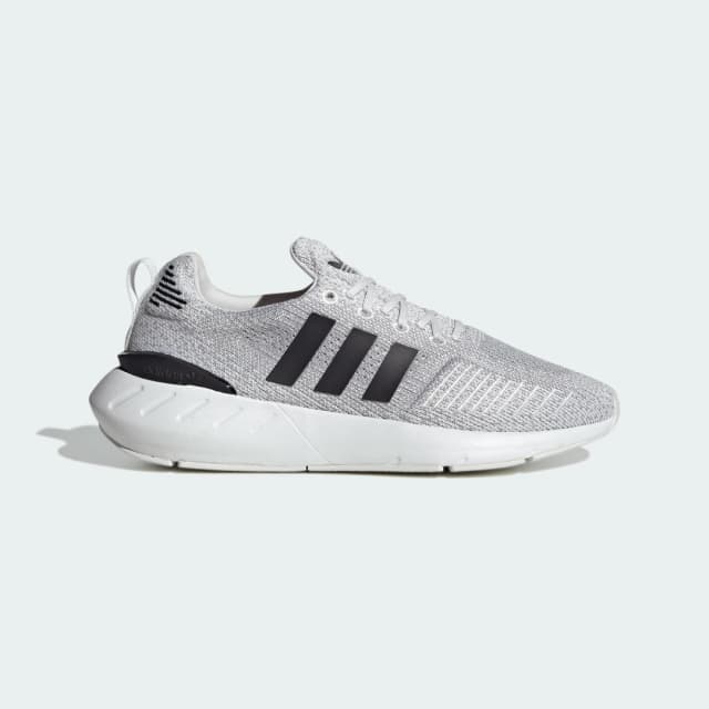 Detalle de adidas Swift Run 22 en blanco: zapatilla Swift Run 22 para el día a día