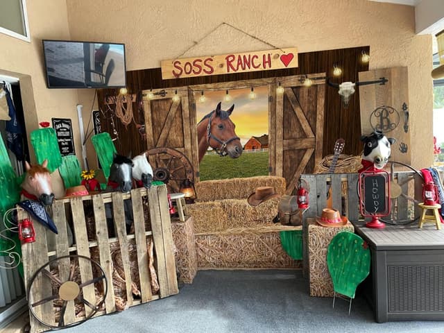 Detalle de 8x6ft Western Cowboy Backdrop (Rodeo Horse Theme) – Polyester photo prop for barn, birthday & party décor