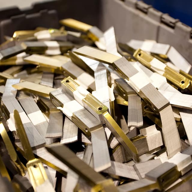 Detalle 2 de APLI 011832: raccoglitori/relieurs d’archivio in metallo (100 pezzi)