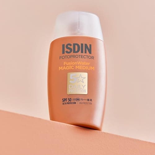 Thumbnail 1 de ISDIN Fusion Water MAGIC Medium SPF 50 Protector Solar Facial de Uso Diario Ultraligero con Color Tono de Piel Unificado con Efecto Buena Cara 50ml