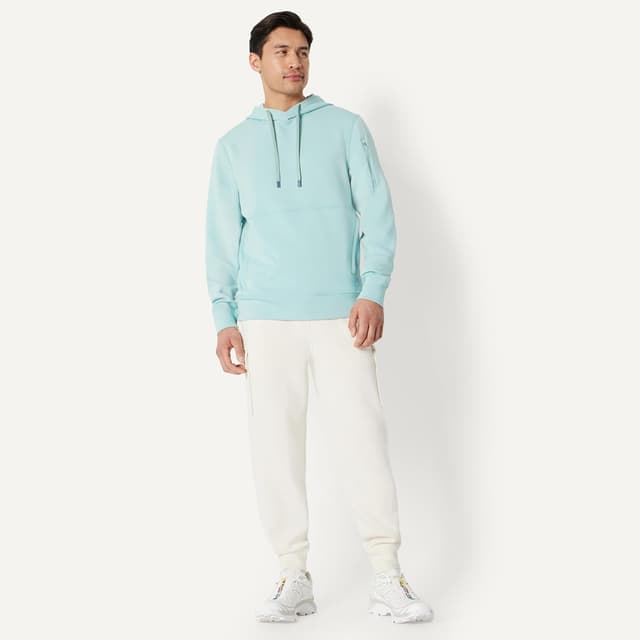 Detalle de Amazon Essentials Active Men’s Relaxed-Fit Hoodie (Active Sweat)