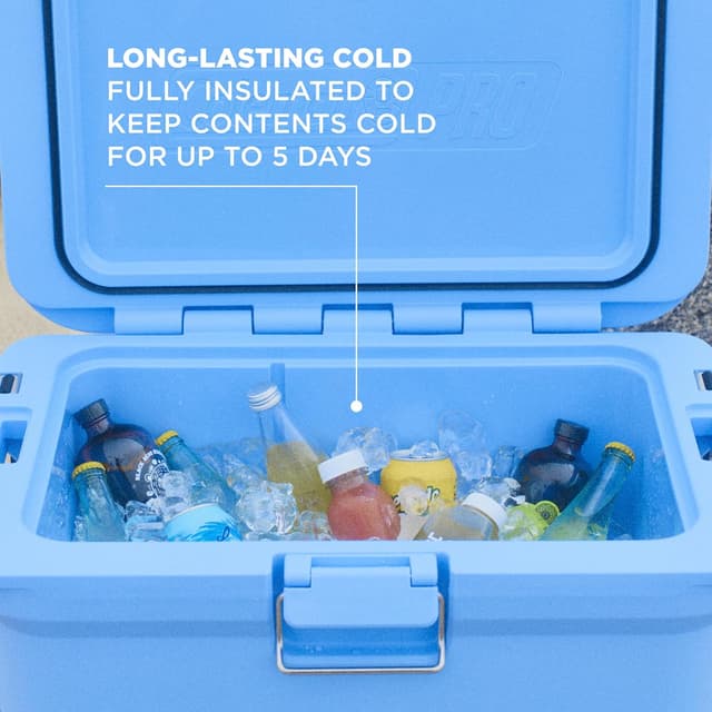 Detalle de Coleman Pro Heavy-Duty 55qt Wheeled Hard Cooler (92-Can Capacity, up to 5 Days Ice)