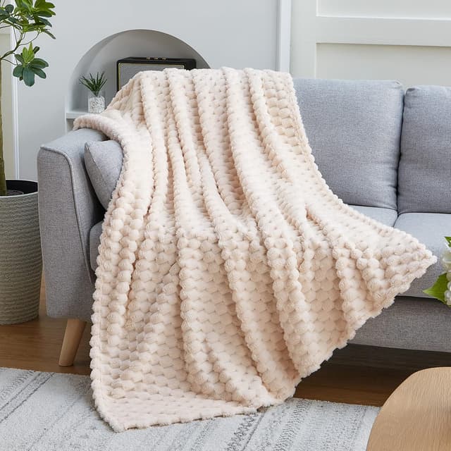 Detalle de EXQ Home Queen Size Fleece Blanket (90"×90") in Beige — Turtle Shell Jacquard Throw for Bed or Couch