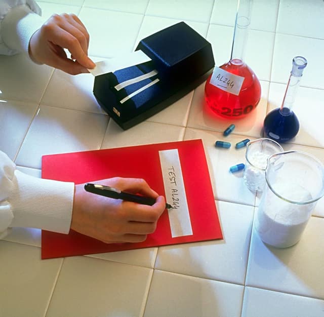 Thumbnail 5 de Post-it Ruban de Masquage 25 mm x 17,7 m