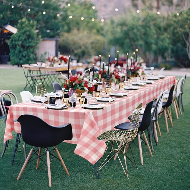 Detalle 2 de Hiasan Waterproof Plaid Tablecloth (2-Pack) 54 x 108 in, Peach Pink & White