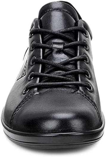 Detalle de ECCO Soft 2.0 women’s lace-up shoes