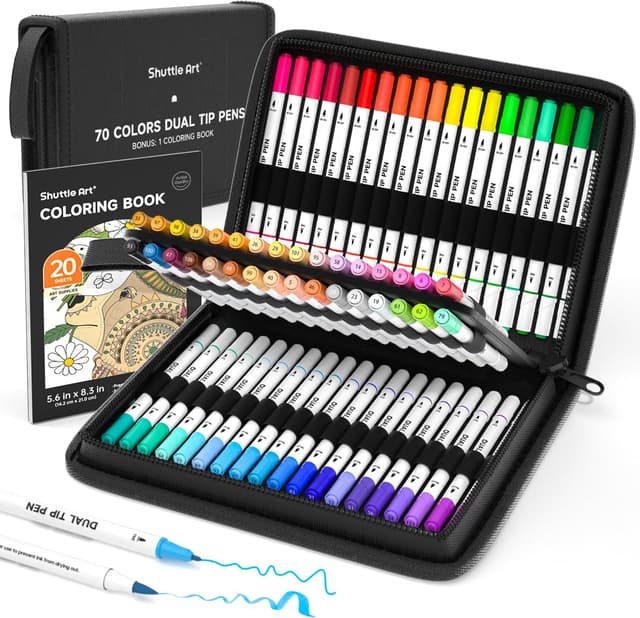 Detalle de Shuttle Art Dual Tip Brush Pens (70 Colours) set with portable case & colouring book
