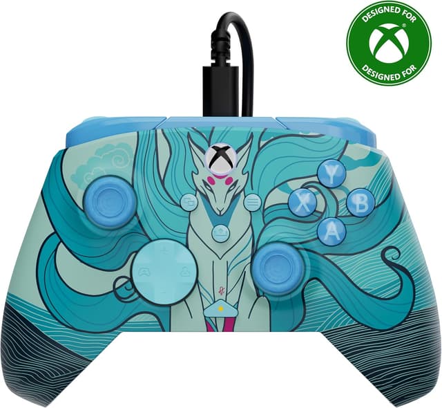 Detalle de Turtle Beach Rematch Advanced Blue Kitsune wired gaming controller (Xbox & PC) with powered glow and Hall-Effect triggers