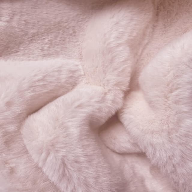 Detalle de ORINOVA Pink Faux Bunny Fur Washable Rug 60 x 90cm (Rectangular)