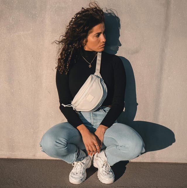 Detalle de Johnny Urban Ben marsupio unisex idrorepellente da festival, sport e viaggio (24 x 15 x 8 cm)