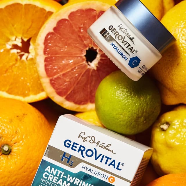 Thumbnail 2 de Gerovital H3 Hyaluron C Crema de Noche Antienvejecimiento