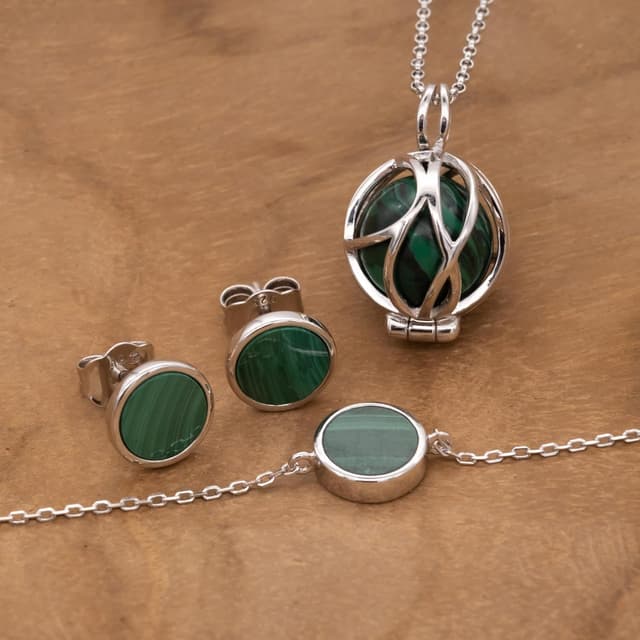 Detalle 2 de Engelsrufer Ohrstecker Creole Malachit 1 Stück