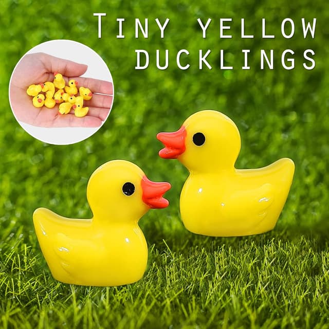 Detalle 2 de YsesoAi 100Pcs Mini Resin Ducks (Tiny Yellow Duck Figurines) for Dollhouse, Garden & DIY Decor