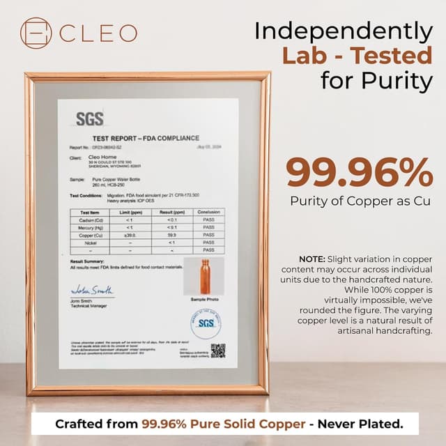 Detalle de AVA DESIGNZ Hand Hammered Pure Copper Water Bottle 950 ml – leakproof BPA-free sports & gym bottle