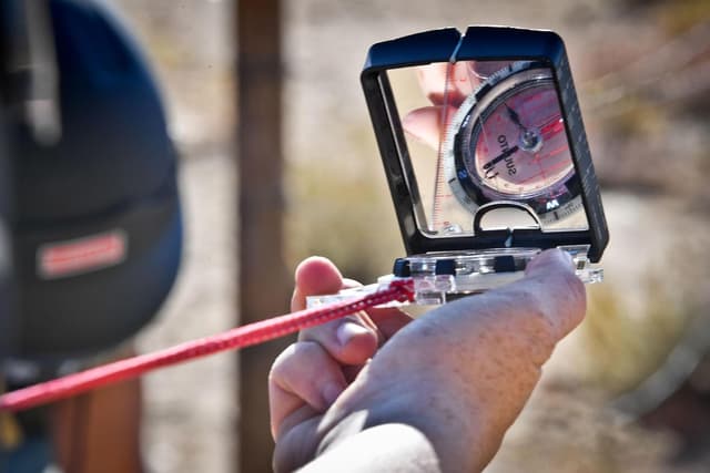 Thumbnail 5 de SUUNTO MC-2 Bussola da campo professionale con lente 🔭