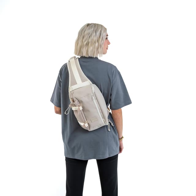 Thumbnail 6 de Johnny Urban Charlie Slingbag beige: borsa a tracolla crossbody comoda e leggera da viaggio