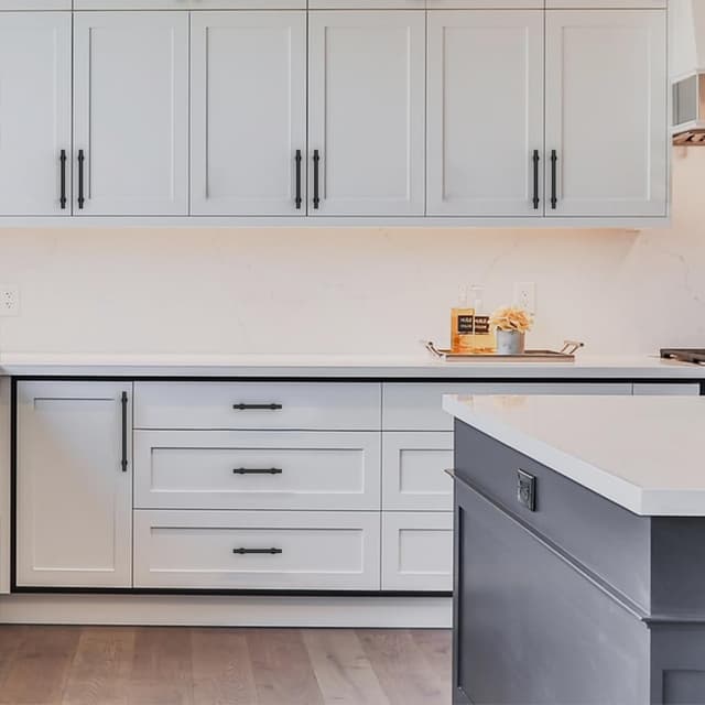 Detalle de Amerdeco 10 pezzi maniglie per mobili Nero, interasse 160 mm (UK0002) in lega di alluminio