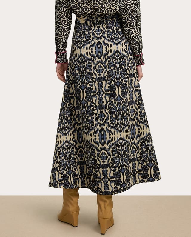 Thumbnail 3 de Lisa Corti Falda larga Mikado