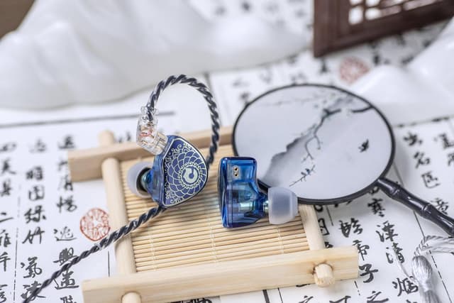 Detalle de Linsoul TANGZU Wan'er S.G : écouteurs intra-auriculaires HiFi avec driver dynamique 10 mm, câble OFC détachable et micro