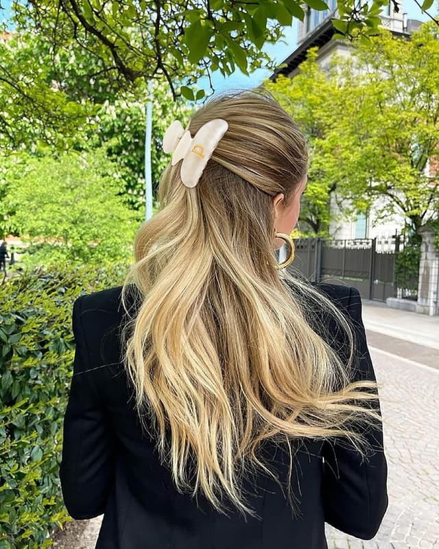 Thumbnail 2 de LILIE&WHITE Clip Lettera P Acrilico