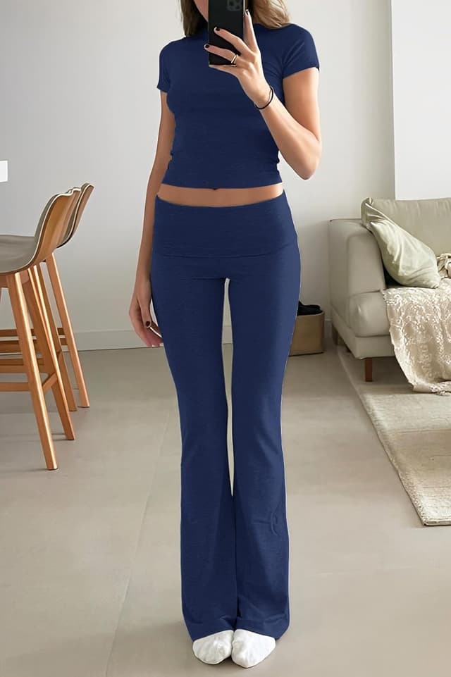 Detalle 2 de YETOWA Women’s 2-Piece Lounge Outfit Set (Slim Short-Sleeve Top + Low-Rise Flare Leggings)