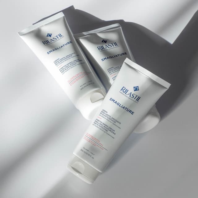 Detalle 2 de Rilastil Dehnungsstreifen-Creme 200 ml