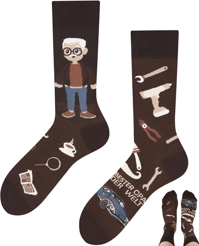 Detalle de TODO Colours Lustige Socken mit Motiv „Bester Opa“ – mehrfarbig, 80 % Baumwolle