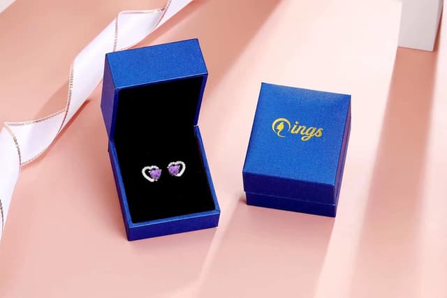 Detalle de Qings boucles d’oreilles en pierre de naissance cœur en argent 925 plaqué platine