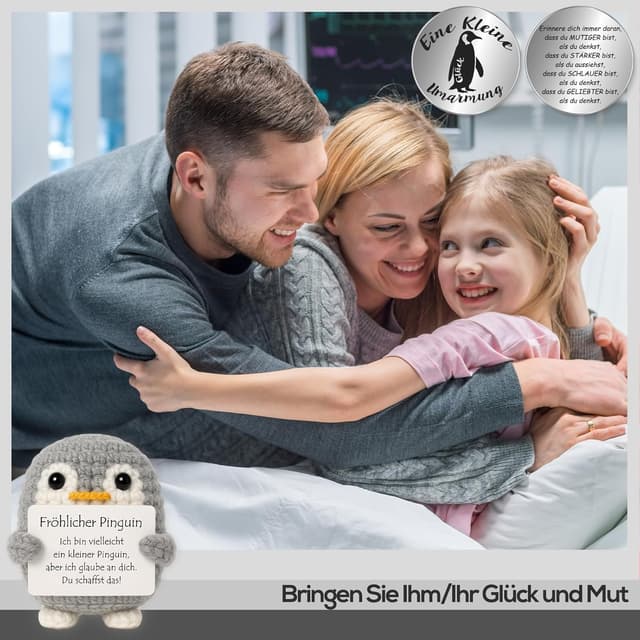 Detalle de Tixlux Pocket Hug Fröhlicher Pinguin – handgenähte Strick-Dekofigur mit Pinguin-Token (Grau)