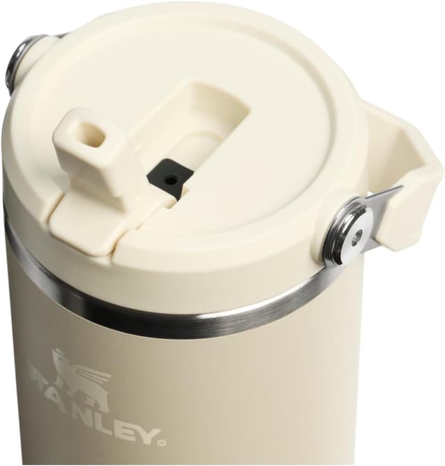 Detalle 2 de STANLEY IceFlow 2.0 flip straw tumbler 30 oz