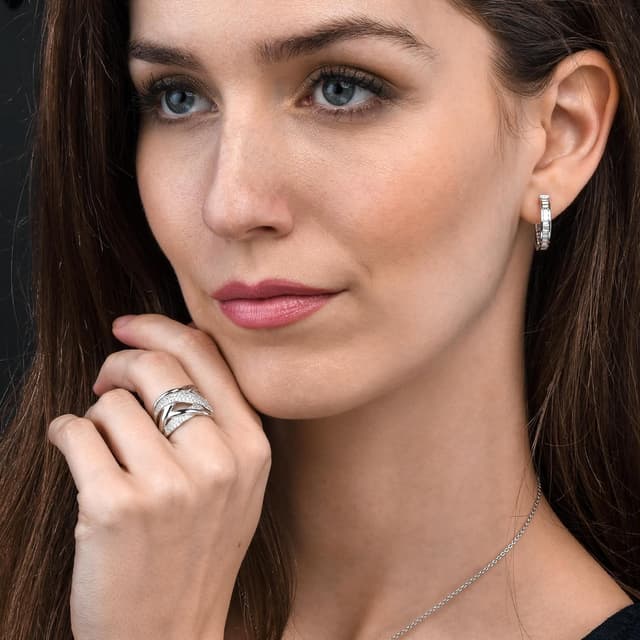 Detalle de Diamond Treats Anello da Donna in Argento 925 con Zirconi – fascia intrecciata, misura 20 (60 EU)