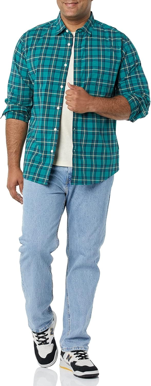 Detalle de Amazon Essentials Men’s Long-Sleeve Slim-Fit Stretch Poplin Shirt