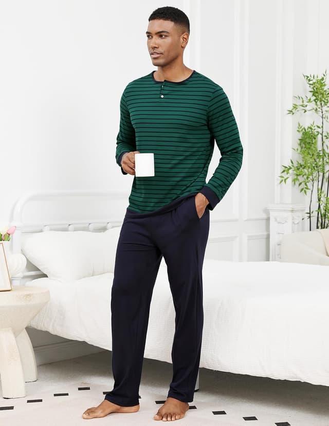 Detalle 2 de TeJoyce men’s 100% cotton striped long sleeve pyjamas set (T-shirt and pants, 2 piece)