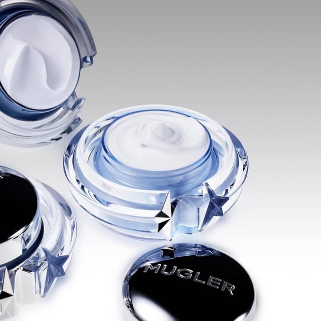 Detalle de Mugler Angel Crème Parfumée pour le Corps 200 ml : hydratation riche à l’accord ambré gourmand