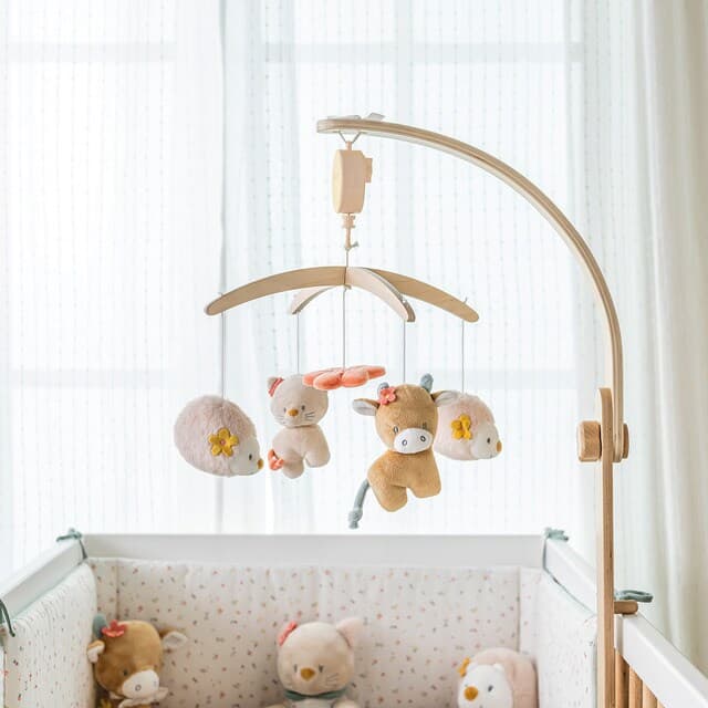 Thumbnail 1 de Nattou Móvil musical colección Mila, Zöe & Lana