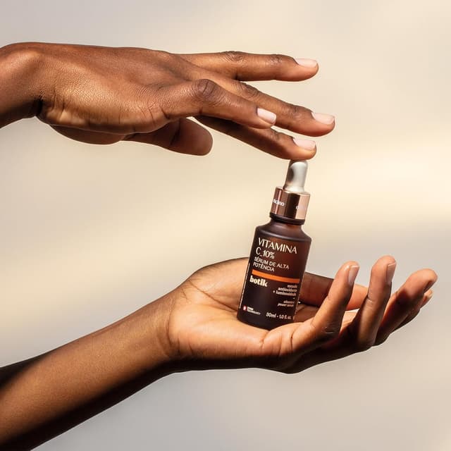 Detalle 2 de O Boticário Botik Sérum Vitamina C 10% Antioxidante Vegan 30ml