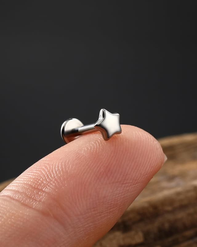 Thumbnail 5 de OUFER Lip Labret 16G 8mm Titane