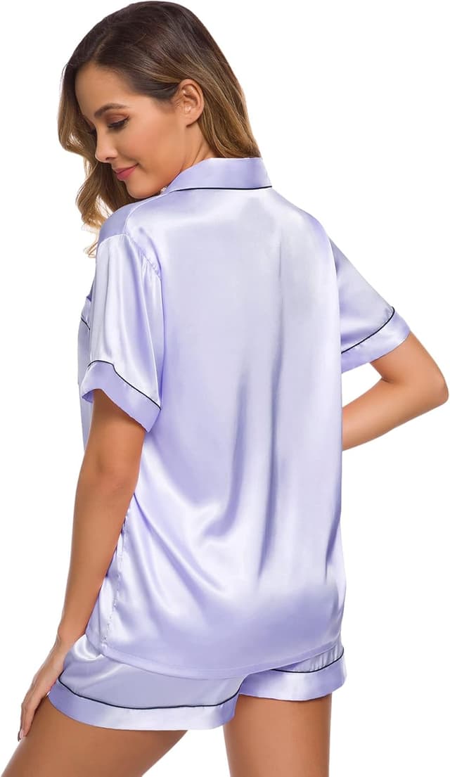 Detalle de SWOMOG women’s silk satin pyjamas set with button-down shirt and elastic waist trousers