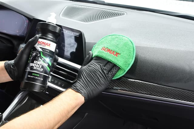 Thumbnail 4 de SONAX PROFILINE Innenraumreiniger 1 L