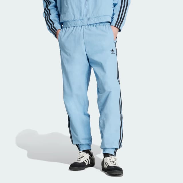 Imagen de Adidas Pantalón Firebird Adicolor Woven 👖 en OfertitasTOP
