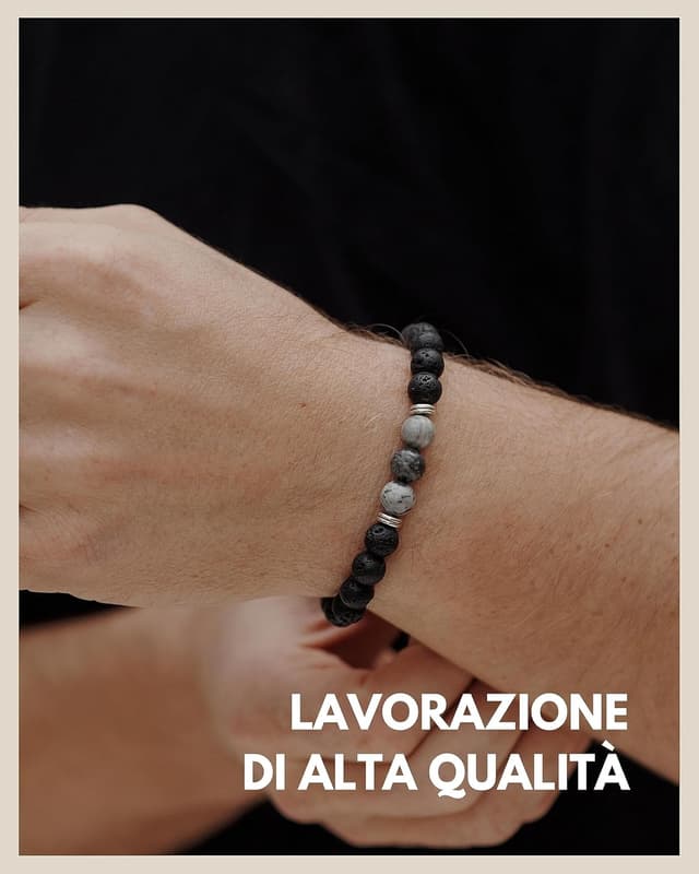Detalle de GD GOOD.designs EST. 2015 Bracciale Chakra in pietra lavica nera per uomo con onice e perla colorata