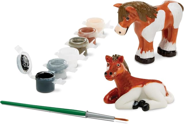 Detalle 2 de Melissa & Doug Created by Me! Horse Figurines Craft Kit