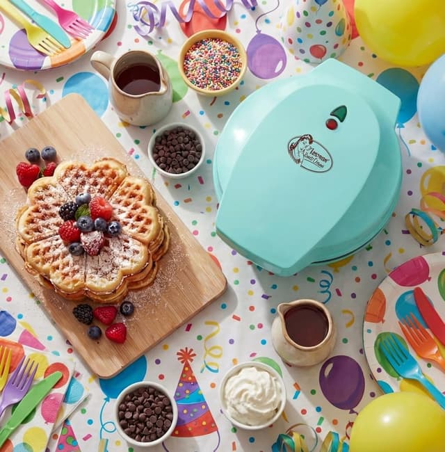 Detalle 2 de Bestron ASW217M : gaufrier pour gaufres classiques en forme de cœur, design rétro, 700 W (menthe/vert)