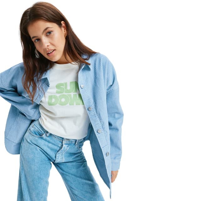 Detalle de Roxy Kick Back Washed Cord, chaqueta mujer