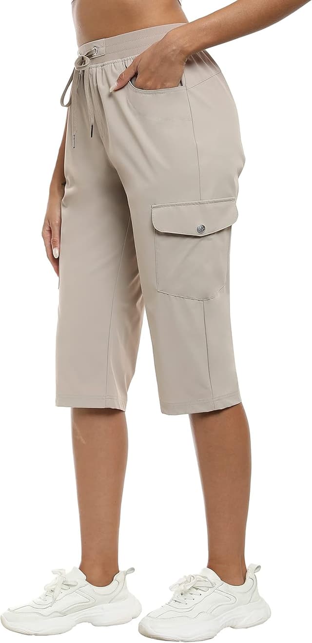 Detalle de MoFiz Women’s Capri Pants — Lightweight “Ice Cool” Cargo Capris with UPF 50+ & Zipper Pockets
