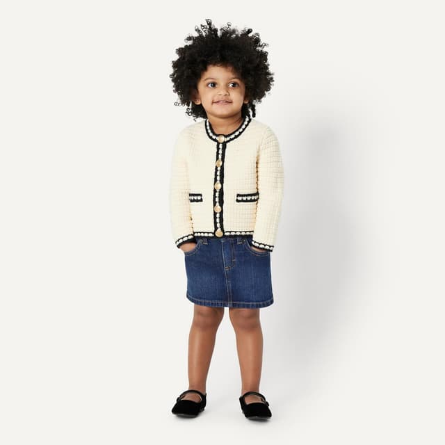 Detalle de Amazon Essentials Girl's Toddler & Girls' Medium Stretch Regular-Fit Denim Skort