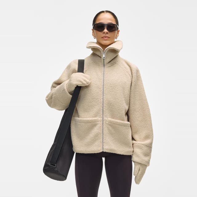 Imagen de Casall Sherpa Short Zip Jacket mujer Chaqueta ✨🧥 en OfertitasTOP